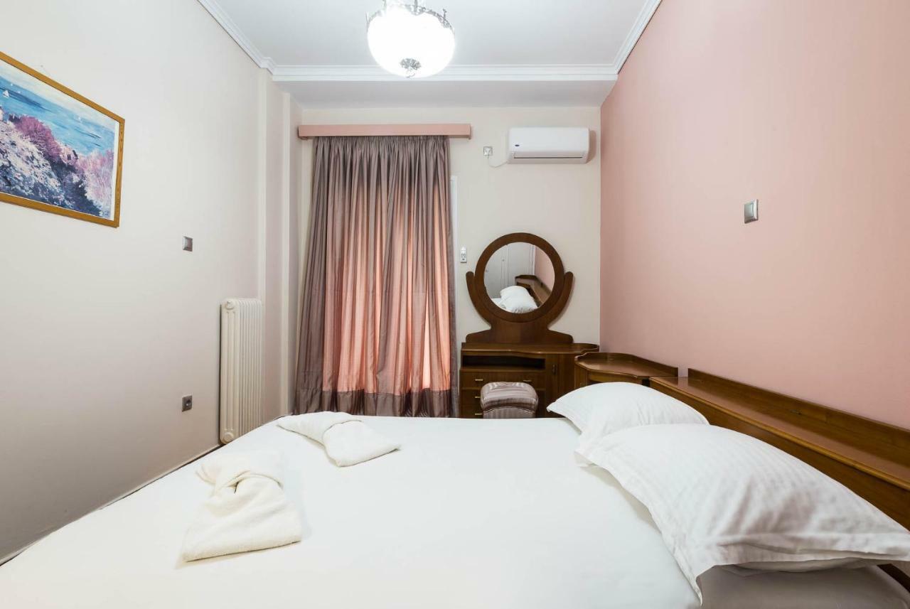 3 Bedrooms Apartment Under Acropolis Атина Екстериор снимка