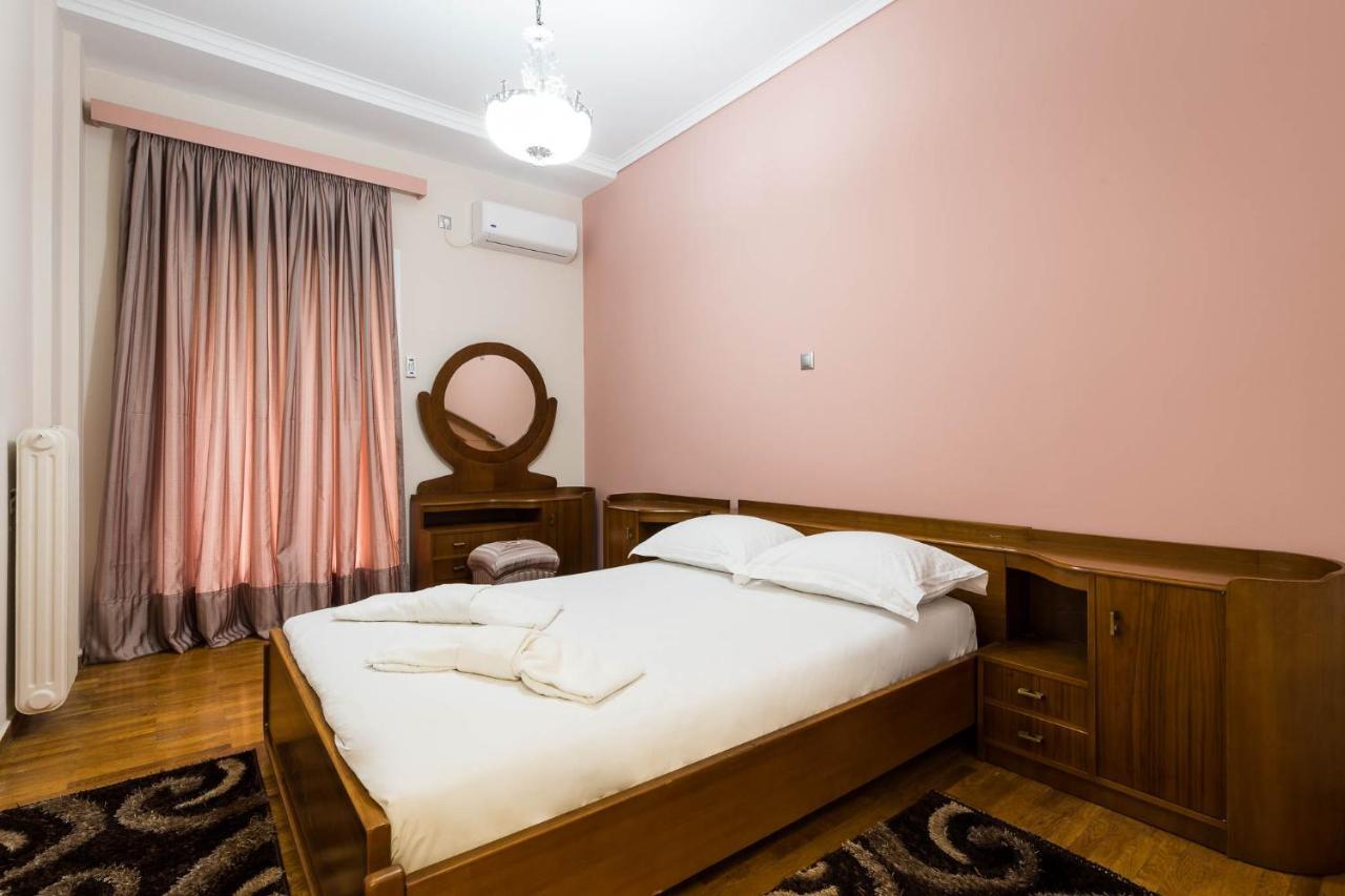 3 Bedrooms Apartment Under Acropolis Атина Екстериор снимка