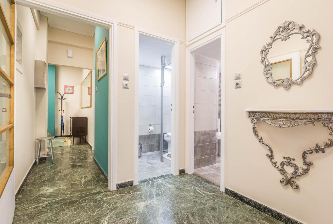 3 Bedrooms Apartment Under Acropolis Атина Екстериор снимка